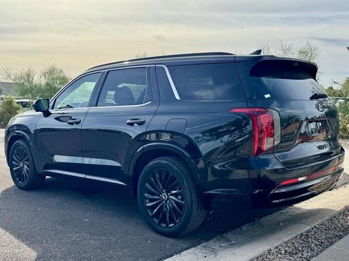 2024 Hyundai PALISADE Calligraphy Night Edition