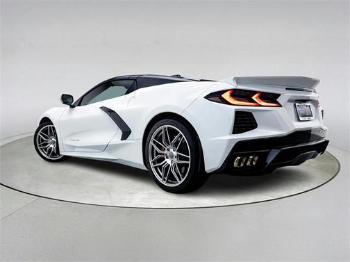 2022 Chevrolet Corvette Stingray w/2LT