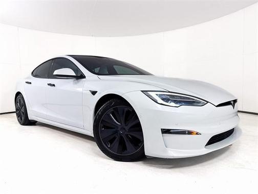 2022 Tesla Model S Base