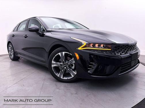 Ebony Black 2024 Kia K5 EX