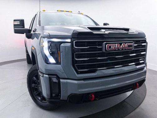 2024 GMC Sierra 2500 AT4