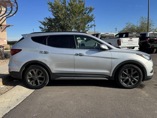2017 Hyundai Santa Fe Sport 2.0L Turbo Ultimate