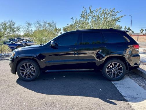 2019 Jeep Grand Cherokee High Altitude