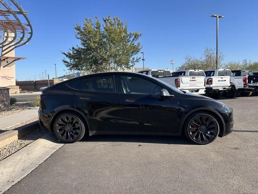 2022 Tesla Model Y Performance Dual Motor All-Wheel Drive