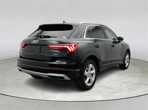 2020 Audi Q3 45 Premium