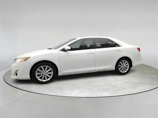 2014 Toyota Camry XLE