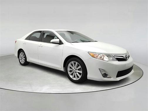 2014 Toyota Camry XLE