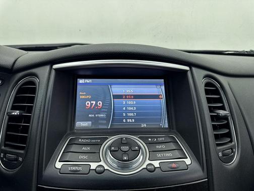 2017 INFINITI QX50 Base