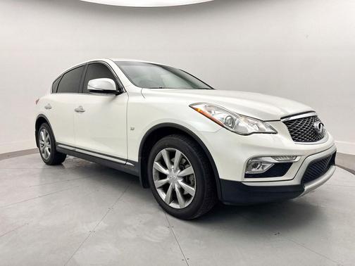 2017 INFINITI QX50 Base