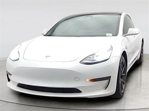 2019 Tesla Model 3 Standard Range