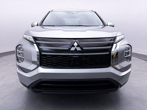 2025 Mitsubishi Outlander ES 2.5 2WD