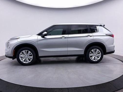 2025 Mitsubishi Outlander ES 2.5 2WD