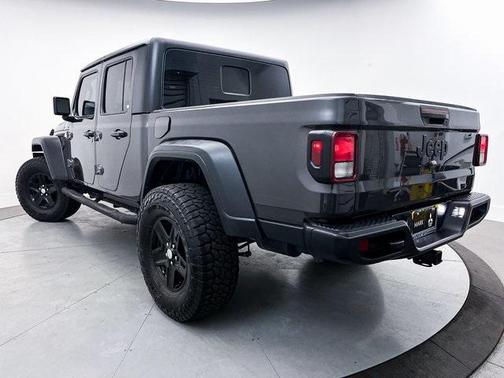 2020 Jeep Gladiator Sport