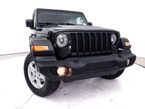 Black Clearcoat 2022 Jeep Wrangler Unlimited Sport