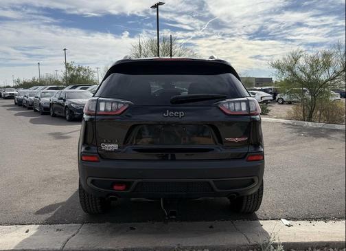 2020 Jeep Cherokee Trailhawk