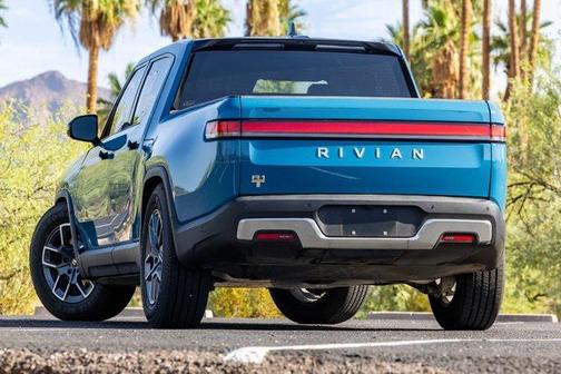 2022 Rivian R1T Launch Edition