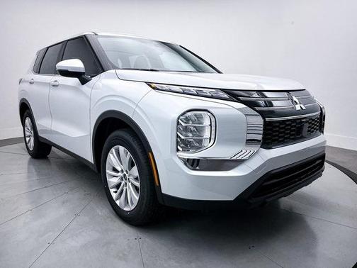 2025 Mitsubishi Outlander ES 2.5 2WD