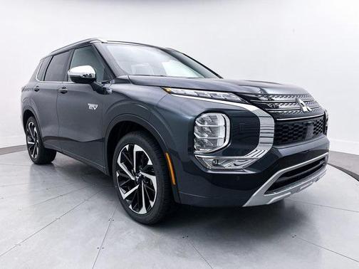 2025 Mitsubishi Outlander PHEV SEL