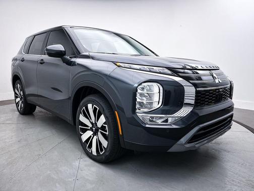 2025 Mitsubishi Outlander SE 2.5 2WD