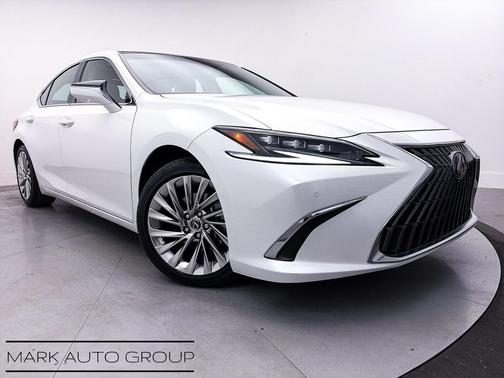 2023 Lexus ES 350 Ultra Luxury