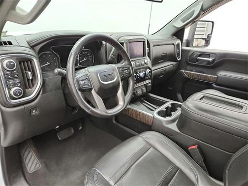 2022 GMC Sierra 2500 Denali