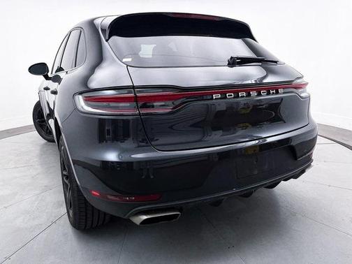 2020 Porsche Macan Base