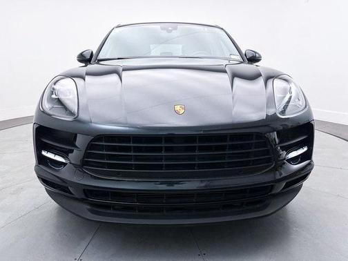 2020 Porsche Macan Base