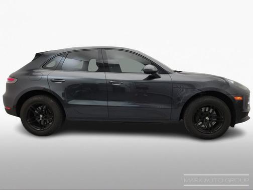 2020 Porsche Macan Base