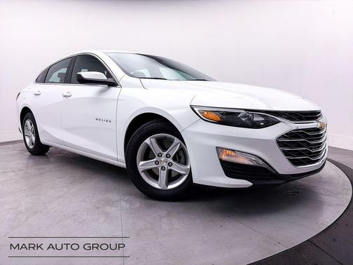 Summit White 2025 Chevrolet Malibu 1LS