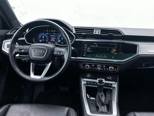 Mythos Black Metallic 2023 Audi Q3 Premium 45 TFSI S line quattro Tiptronic