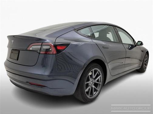 2023 Tesla Model 3 Standard Range