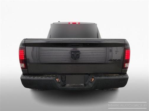 2023 RAM 1500 Classic Warlock Crew Cab 4x4 5'7' Box