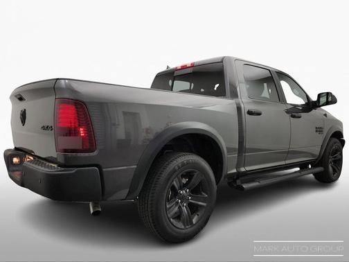2023 RAM 1500 Classic Warlock Crew Cab 4x4 5'7' Box