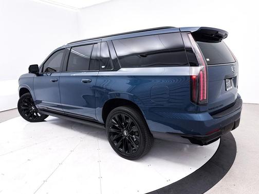 2025 Cadillac Escalade ESV Sport Platinum
