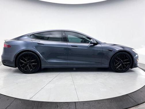 2021 Tesla Model S Plaid