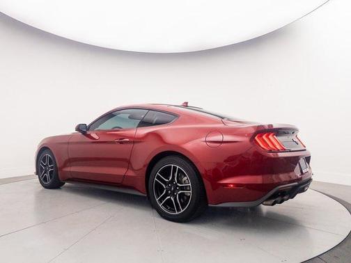 2022 Ford Mustang EcoBoost