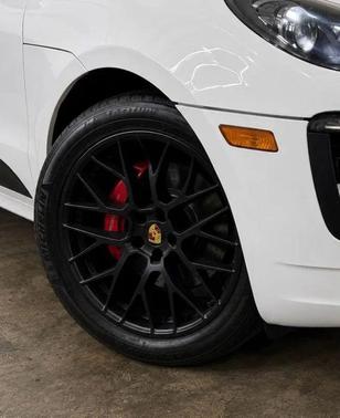 White 2017 Porsche Macan Macan GTS