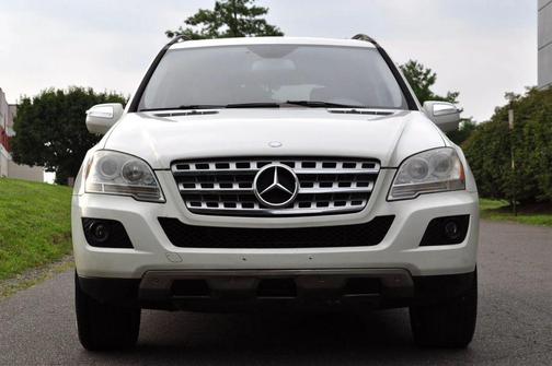 2010 Mercedes-Benz M-Class 4MATIC