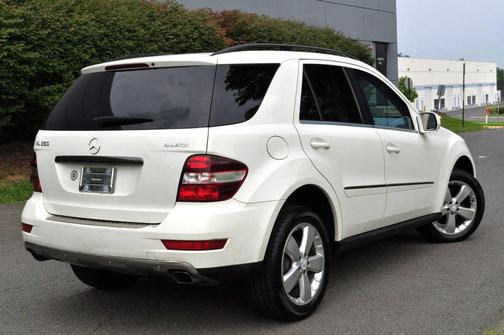 2010 Mercedes-Benz M-Class 4MATIC