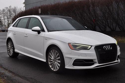 2016 Audi A3 e-tron 1.4T Tech Premium Plus