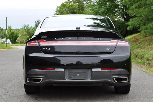 2016 Lincoln MKZ Base