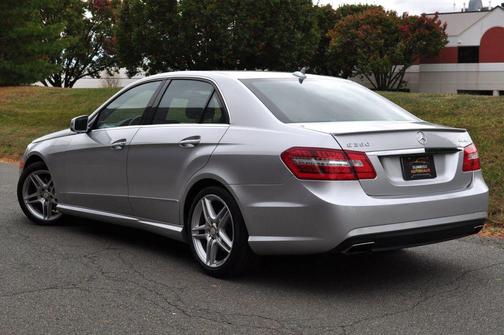 2013 Mercedes-Benz E-Class E 350 4MATIC Sedan 4D