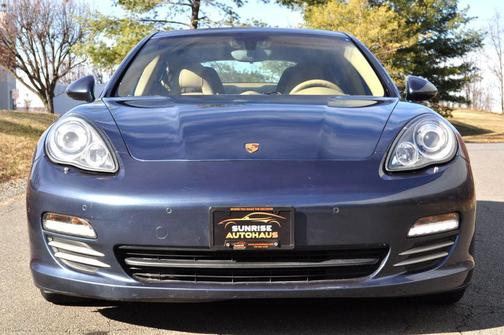 2012 Porsche Panamera 4