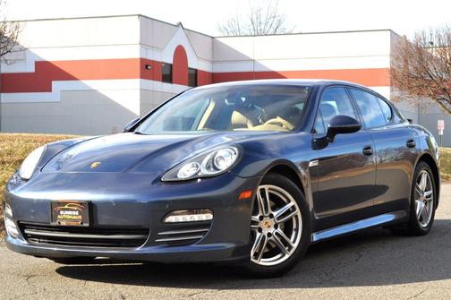 2012 Porsche Panamera 4