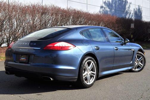 2012 Porsche Panamera 4