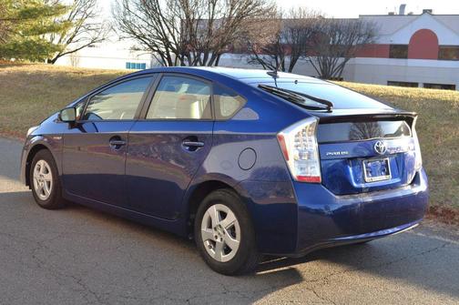 2010 Toyota Prius IV
