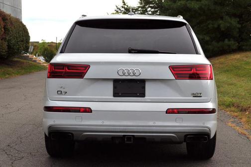 2018 Audi Q7 3.0T Premium Plus