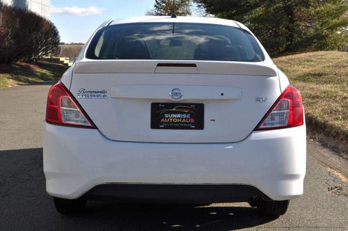 2017 Nissan Versa 1.6 SV