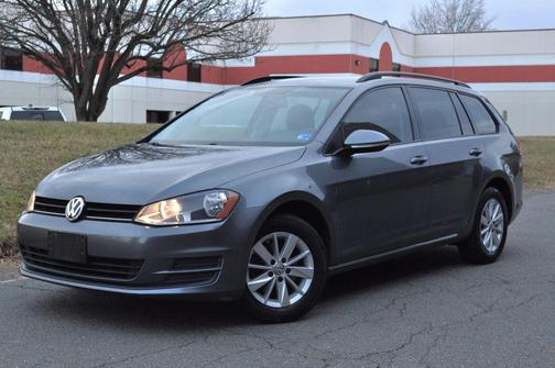 2015 Volkswagen Golf SportWagen TSI S 4-Door