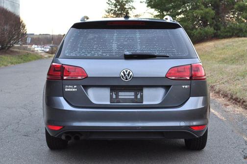 2015 Volkswagen Golf SportWagen TSI S 4-Door